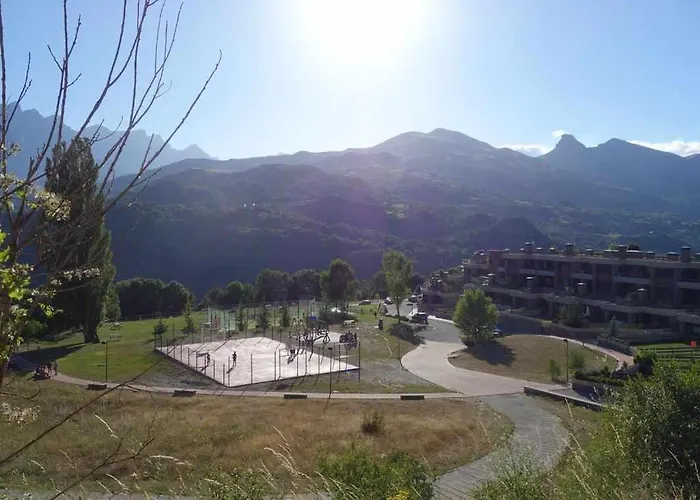 Bonita B Pazcasa Grande, Piscina, Bbq,fibra * Panticosa